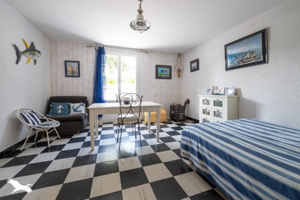 Maison à vendre |                                       La Brée-les-Bains |                                        6 pièces  |  85 m²