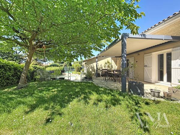 LA TOUR-DE-SALVAGNY – Maison familiale 7 pièces avec piscine 650 000 € | 146 m² Carrez | Terrain 631 m² Détails des diagnostics énergétiques