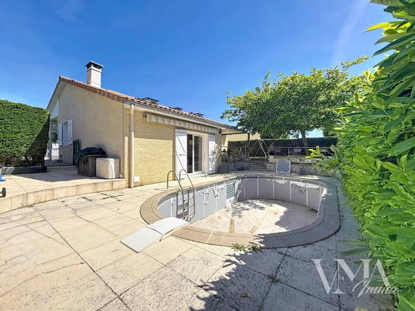 LA TOUR-DE-SALVAGNY – Maison familiale 7 pièces avec piscine 650 000 € | 146 m² Carrez | Terrain 631 m² Détails des diagnostics énergétiques
