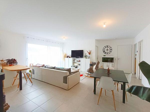 Maison Château Larcher 5 pièces 87.23 m2