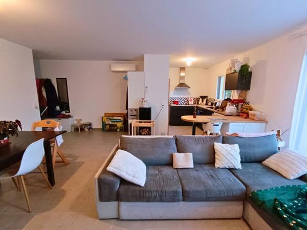 Maison Château Larcher 5 pièces 87.23 m2