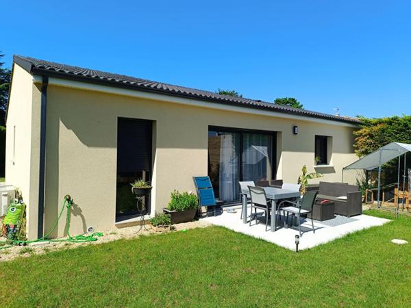 Maison Château Larcher 5 pièces 87.23 m2