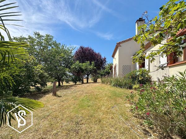 Bourg-Saint-Bernard (31570) VILLA "CLE DES CHAMPS"