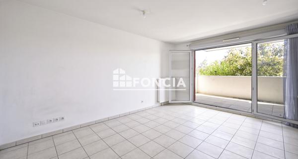 Location Appartement 2 pièces 42.7 m² - L'isle-d'abeau 38080