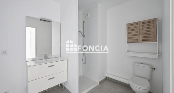 Location Appartement 2 pièces 42.7 m² - L'isle-d'abeau 38080