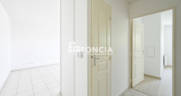 Location Appartement 2 pièces 42.7 m² - L'isle-d'abeau 38080