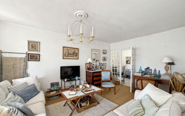 Appartement à vendre    4 pièces • 84 m2 Saint-Raphaël