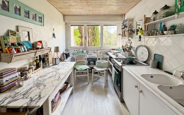 Appartement à vendre    4 pièces • 84 m2 Saint-Raphaël