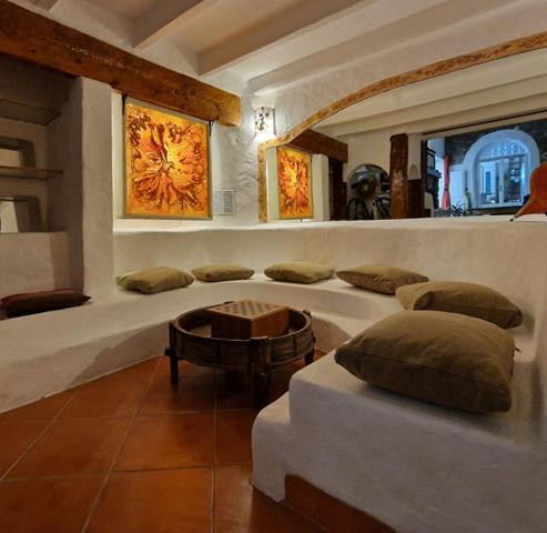 Dpt Corse (20), PROPRIANO hyper centre, à vendre appartement loft T4 de 102 m2