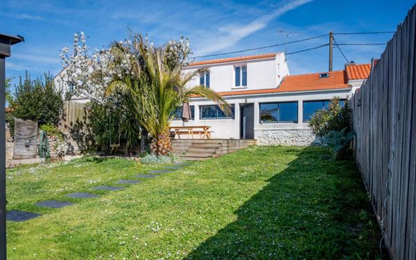 Maison à vendre    4 pièces •  Échillais