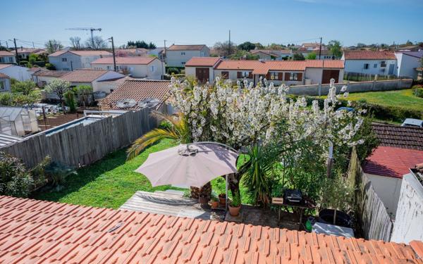 Maison à vendre    4 pièces •  Échillais