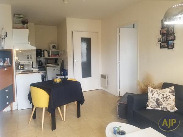 Location appartement Cholet : 470 € - AJP Immobilier Cholet