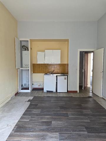Appartement 1 pièce à vendre à La Garenne-Colombes - Idéal primo-accédant 149 500 € **  - Référence  13929