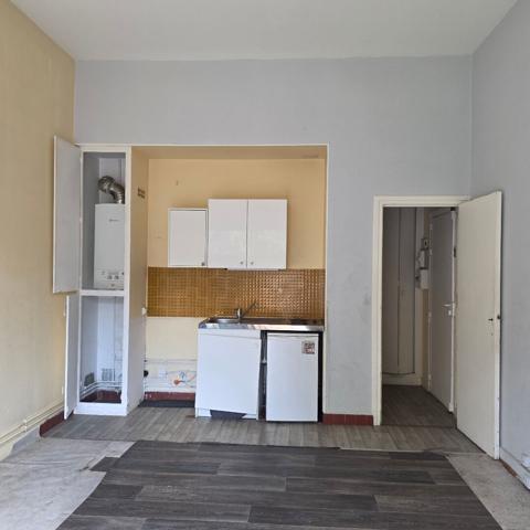 Appartement 1 pièce à vendre à La Garenne-Colombes - Idéal primo-accédant 149 500 € **  - Référence  13929