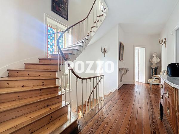 Maison 11 pièce(s) 350 m2 CHERBOURG EN COTENTIN
