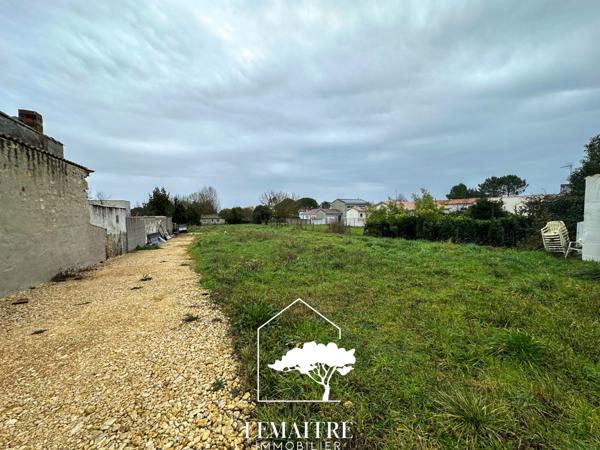 Terrain libre constructeur 100m centre, plus de 1000m²