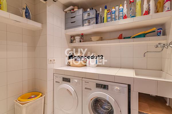 À VENDRE Appartement familial de 174 m² ,au 6ème étage avec ascenseur, Métro ligne 1