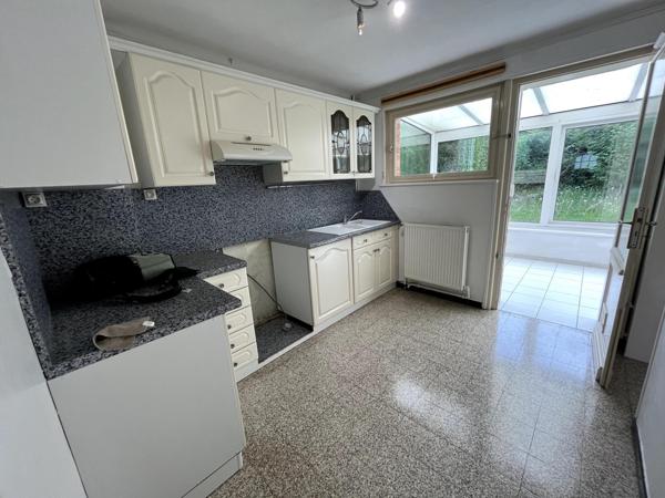 Proche école - crèches commerces