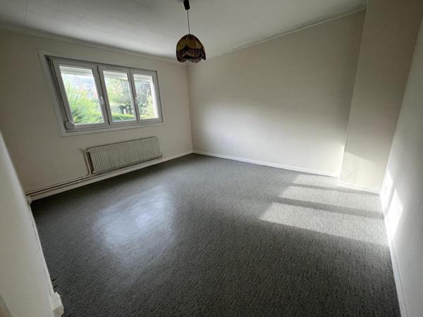 Proche école - crèches commerces