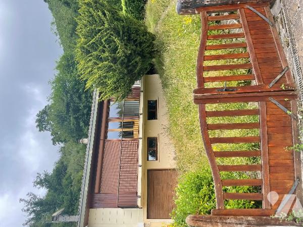 MAISON MITOYENNE D'UN COTE