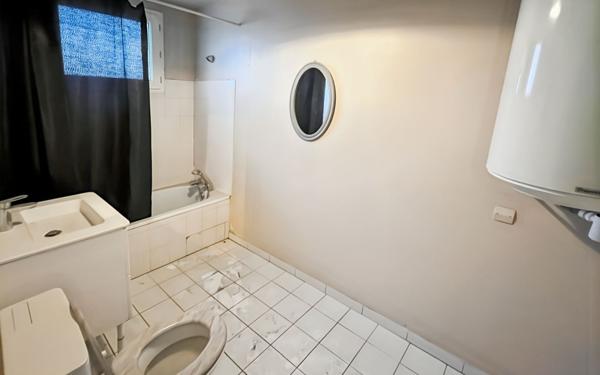 Appartement à vendre    1 pièce •  Vigneux-sur-Seine