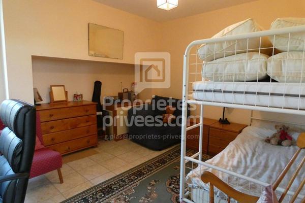 Propriété d'Exception en Pierre avec Piscine et 5 ha, Duravel (46700)