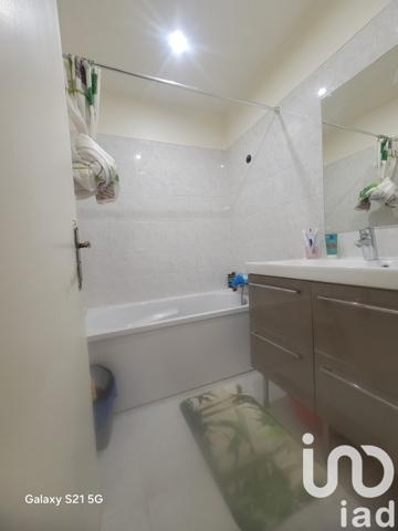 Appartement 5 pièces de 87 m² à Grigny (91350)