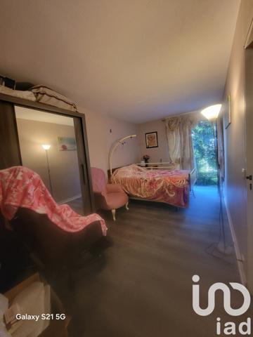 Appartement 5 pièces de 87 m² à Grigny (91350)