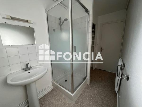 Location Appartement 4 pièces 73.7 m² - 20 ET 22 RUE MANSART Le Mans 72000