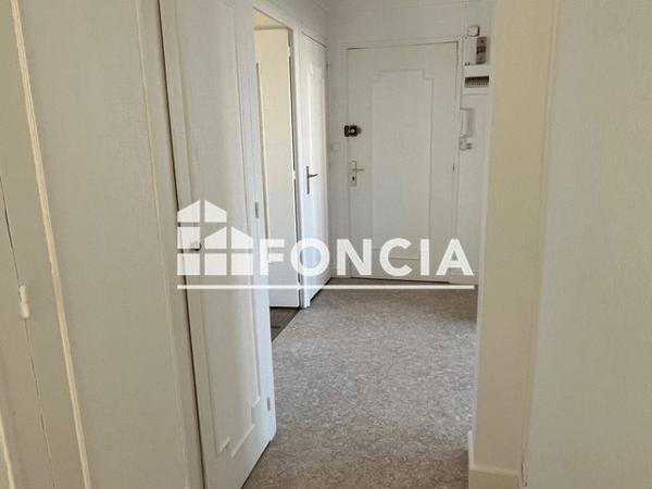 Location Appartement 4 pièces 73.7 m² - 20 ET 22 RUE MANSART Le Mans 72000