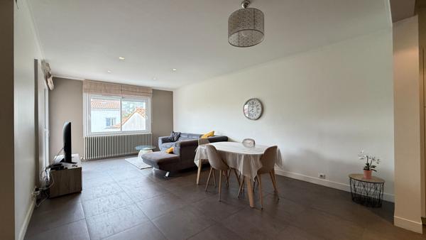 Maison La Roche Sur Yon, maison 3 chambres + bureau