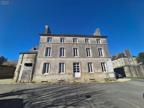 Immeuble à vendre à Saint-Pol-de-Léon dans le Finistère (29250), ref : 29104-IMMR1136