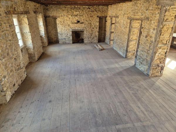 Immeuble à vendre à Saint-Pol-de-Léon dans le Finistère (29250), ref : 29104-IMMR1136