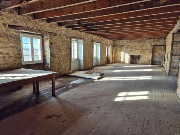 Immeuble à vendre à Saint-Pol-de-Léon dans le Finistère (29250), ref : 29104-IMMR1136