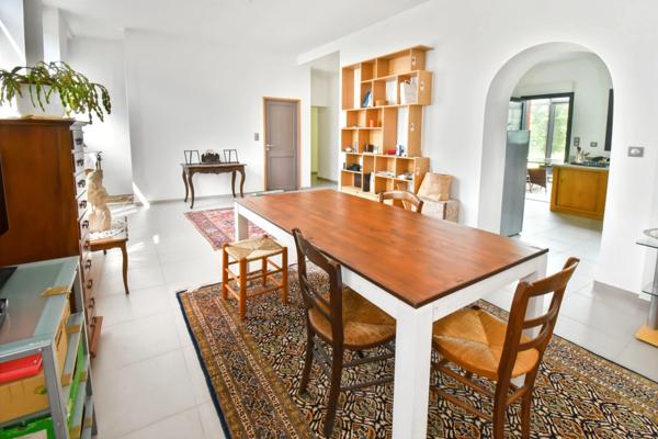 Maison 6 pièces – 139 m² – 490 000 € – FACHES-THUMESNIL (limite Ronchin) - surface cadastrale du terrain 1365m