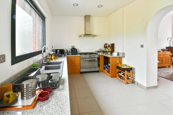 Maison 6 pièces – 139 m² – 490 000 € – FACHES-THUMESNIL (limite Ronchin) - surface cadastrale du terrain 1365m