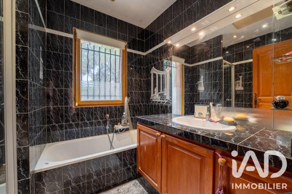 Maison à vendre 4 pièces 84 m² Roquebrune-sur-Argens