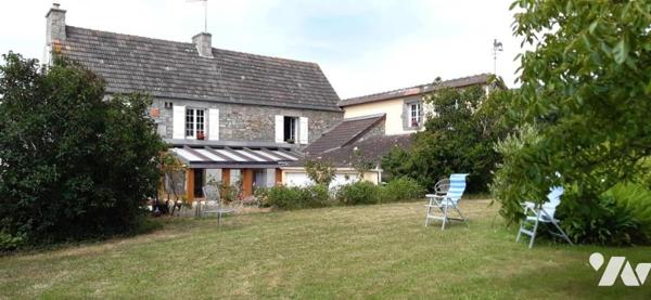 SIOUVILLE-HAGUE MAISON AVEC EXTENSION HABITABLE + 2 GARAGES + JARDIN ARBORE