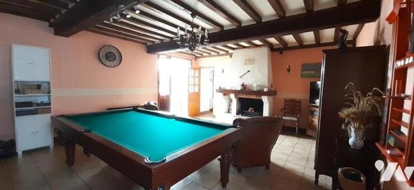 SIOUVILLE-HAGUE MAISON AVEC EXTENSION HABITABLE + 2 GARAGES + JARDIN ARBORE