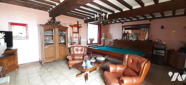 SIOUVILLE-HAGUE MAISON AVEC EXTENSION HABITABLE + 2 GARAGES + JARDIN ARBORE