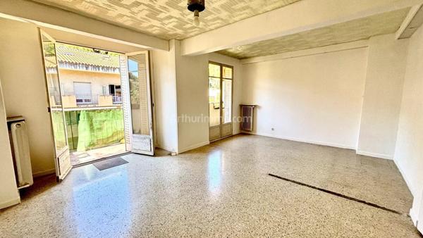 Vente Appartement 4 pièces 67 m2 à Nice