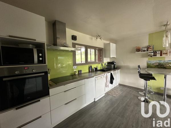 Maison à vendre 6 pièces 175,6 m² Lavergne