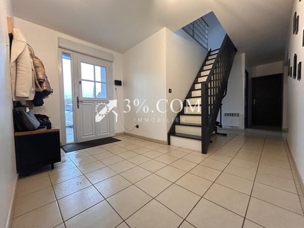 Maison 7 pièce(s) 4 chambre(s) 200 m²