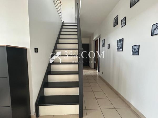 Maison 7 pièce(s) 4 chambre(s) 200 m²