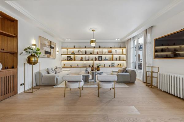 Appartement Paris 8e - TRIANGLE D'OR