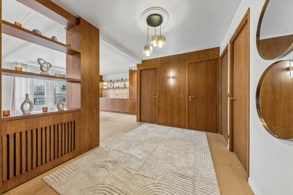 Appartement Paris 8e - TRIANGLE D'OR