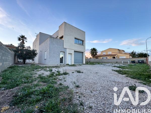 Maison à vendre 4 pièces 269 m² Saint-Estève