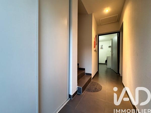 Maison à vendre 4 pièces 269 m² Saint-Estève