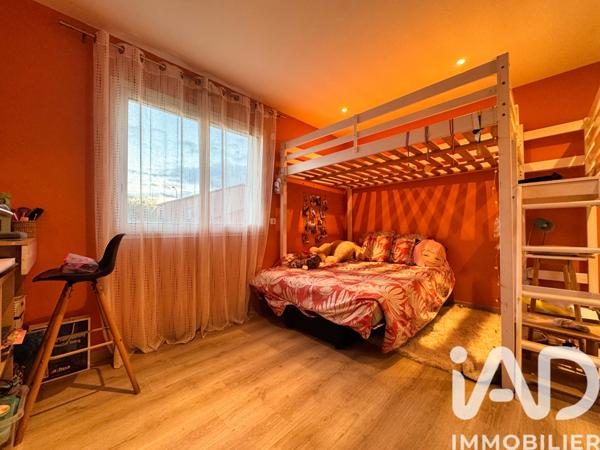 Maison à vendre 4 pièces 269 m² Saint-Estève