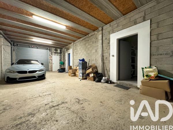 Maison à vendre 4 pièces 269 m² Saint-Estève